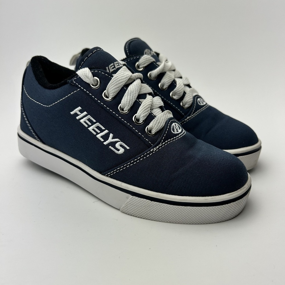 Heelys Pro 20 Shoes Youth Size 2 Navy White Roller Sneakers Wheels Complete Set